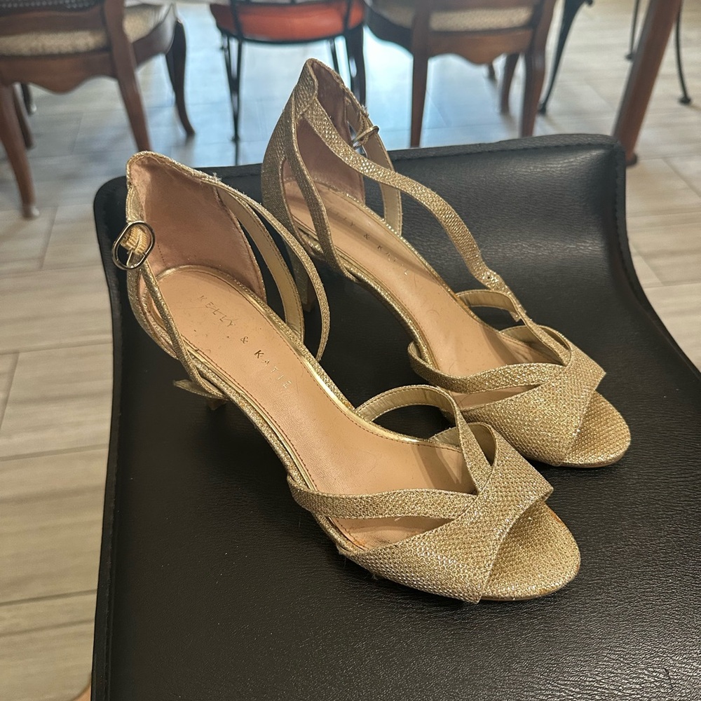 Kelly & Katie Gold Strappy Heels